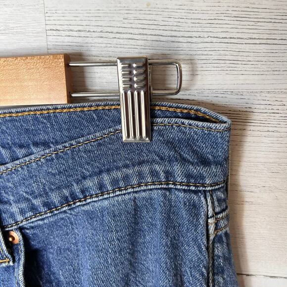 Levis Jeans Mens Size 32 X 34 Blue 505 Medium Wash Cotton Blend Denim Classic - Picture 10 of 16